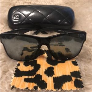 Chanel Black Sunglasses with Mirrored Glass